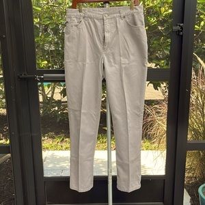 Ralph Lauren Denim Jeans Women’s Size 12 light beige, straight leg, flat front